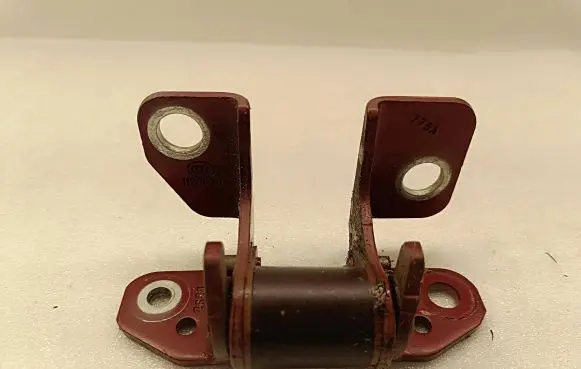 Chrysler Pacifica Front door upper hinge 85574F