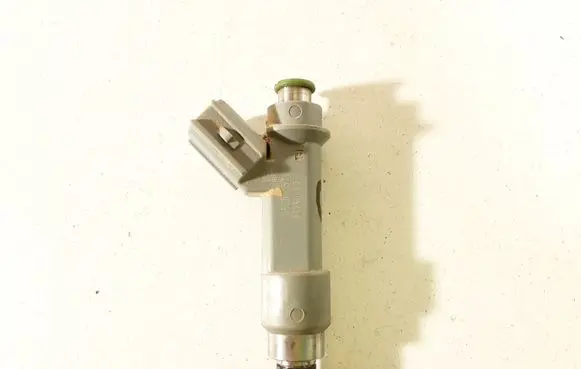 Toyota Aygo AB10 Fuel injector 232500Q010 052052601