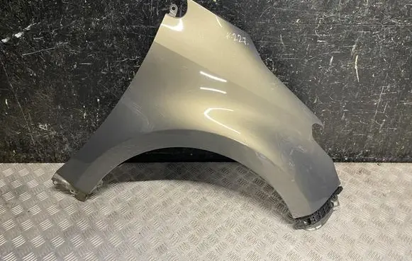 Toyota Yaris XP210 Fender