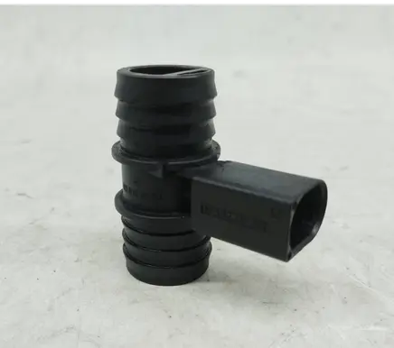 Mercedes-Benz E W210 Air pressure sensor 6110160630 A6110160630