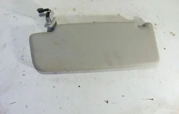 Volkswagen Touran I Sun visor