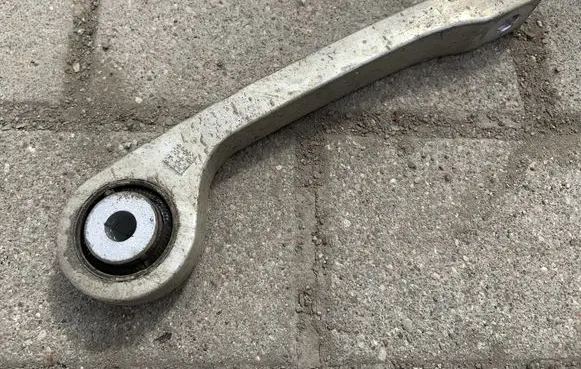 Rear anti-roll bar/stabilizer link