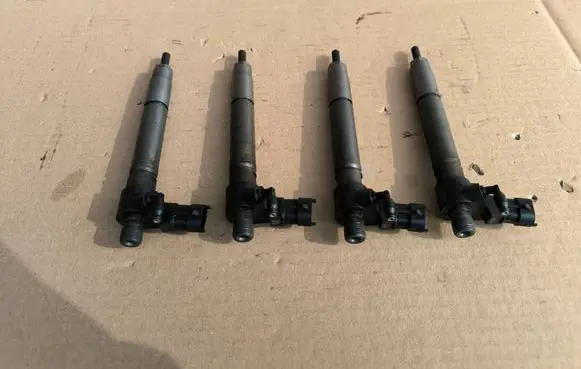 Land Rover Range Rover Evoque L538 Fuel injectors set 9678068280