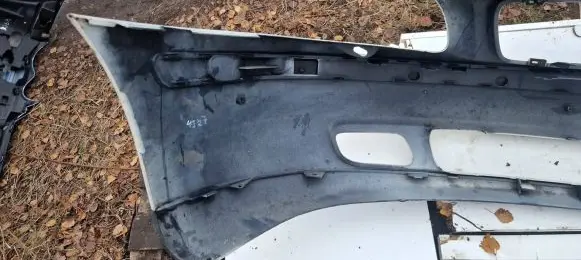 Volvo V70 Front bumper