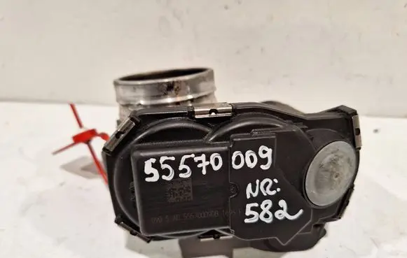 Opel Astra J Throttle body valve 55570009