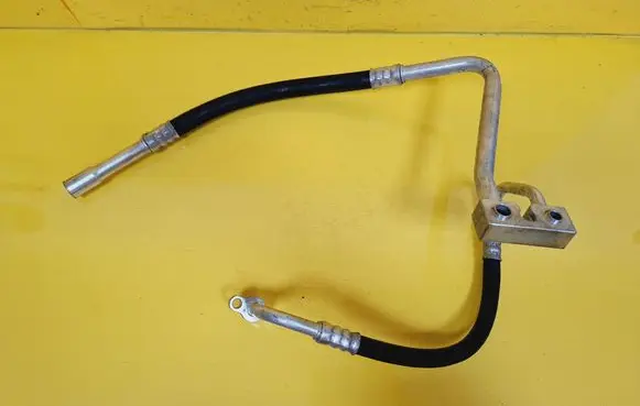 Mazda 2 Air conditioning (A/C) pipe/hose 