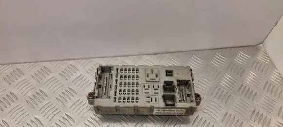 Fiat Punto (188) Fuse module 46520600CPL 46788428NPL