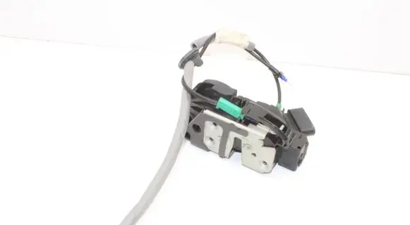 Ford Kuga II Front door lock BM5AA21812CE