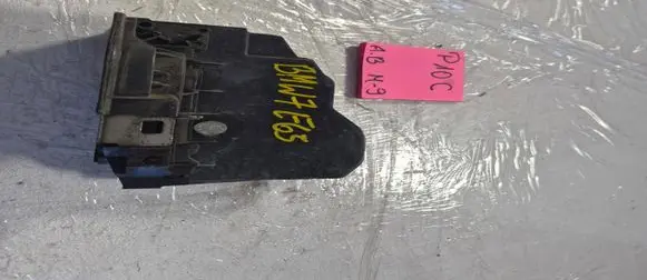 BMW 7 E65 E66 Front door lock 7154628