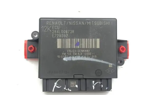 Nissan Qashqai J12 Parking PDC control unit/module 284L00873R E729392