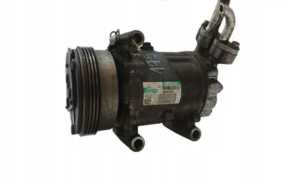 Renault Clio III Air conditioning (A/C) compressor (pump) 8200618853