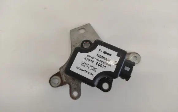 Nissan X-Trail T30 ESP acceleration yaw rate sensor 47930EQ010
