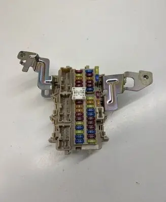 Nissan Qashqai Fuse module 4EB0A