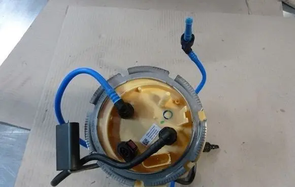 Audi A3 S3 8P In-tank fuel pump A2C82349001KG