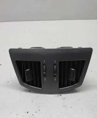BMW 7 E65 E66 Rear air vent grill 8385257 7002395 14121810