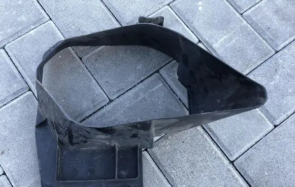 BMW 2 F22 F23 Air intake duct part 8073525