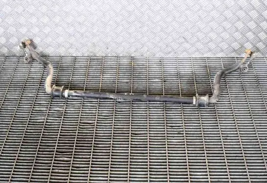 Mitsubishi L200 Front anti-roll bar/sway bar