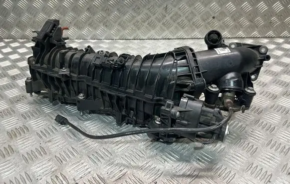BMW 3 E90 E91 Intake manifold 7807991 8514771 8506406