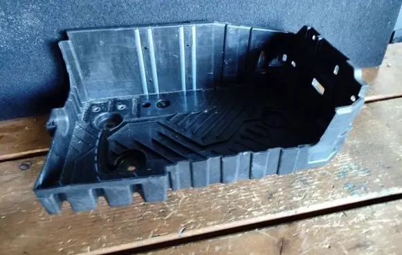 Opel Corsa F Battery box tray 9830928180