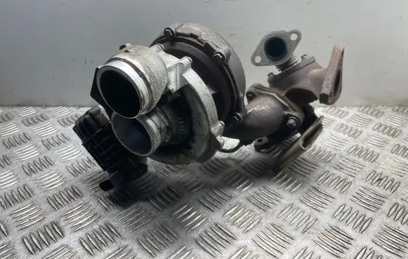 Mercedes-Benz C W204 Turbo A6420908580