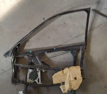 Audi A4 S4 B5 8D Front window lifting mechanism without motor 8D0837398