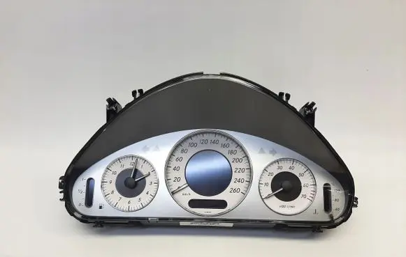 Porsche Cayenne (9PA) Speedometer (instrument cluster) A2115405448merc