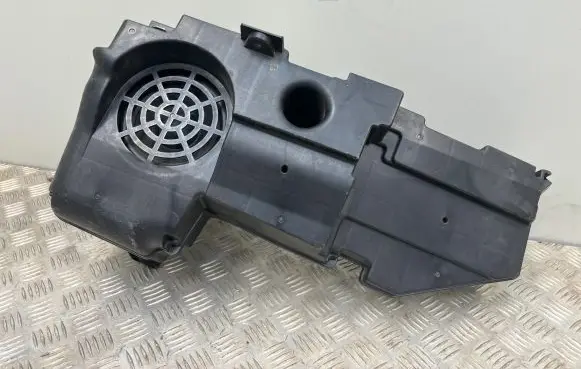 Audi A7 S7 4G Subwoofer speaker 4G9035381A