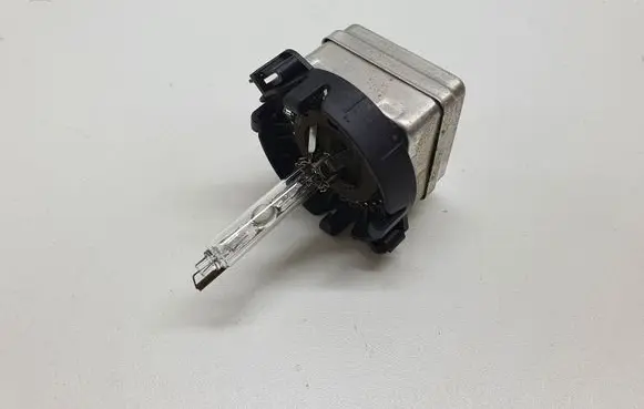BMW 5 F10 F11 Xenon bulb 9285141294 01327911