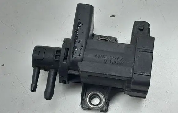 Chevrolet Cruze Turbo solenoid valve 25183170
