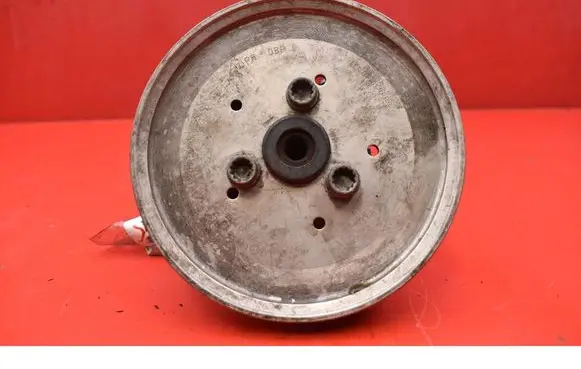 Audi A6 Allroad C5 Power steering pump 4F0145155H