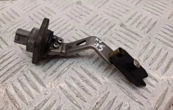 Toyota Avensis T270 Oil level sensor 8949120130