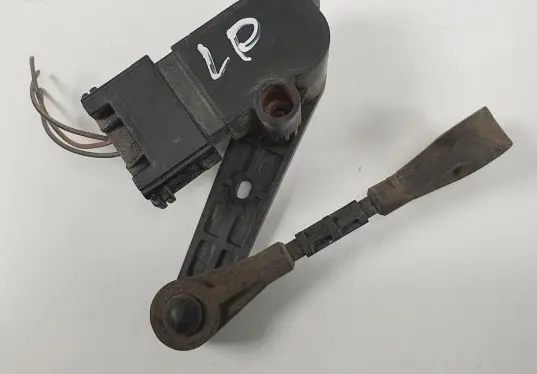 Land Rover Discovery 4 - LR4 Headlight/headlamp level sensor AH22-3C097-AC