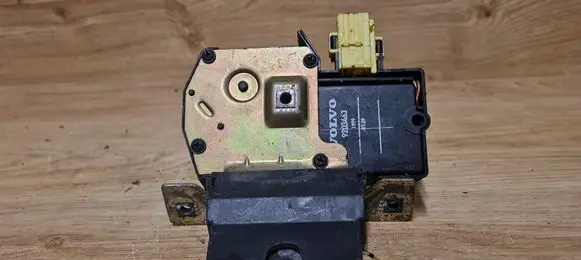 Volvo S80 Tailgate/trunk/boot lock/catch/latch 9170974