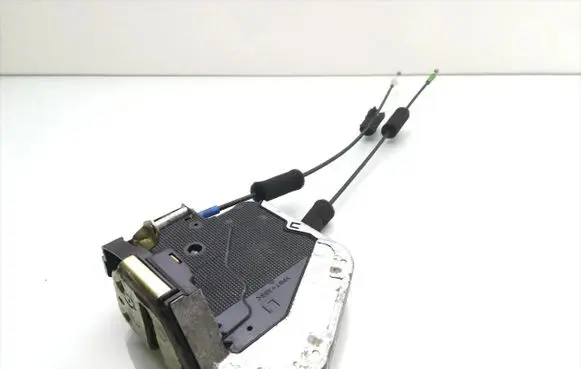 Lexus RX 300 Rear door lock 5C3014