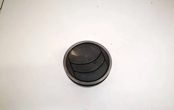 Mazda 6 Dash center air vent grill