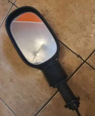 Ford Ka Front door electric wing mirror E9010113