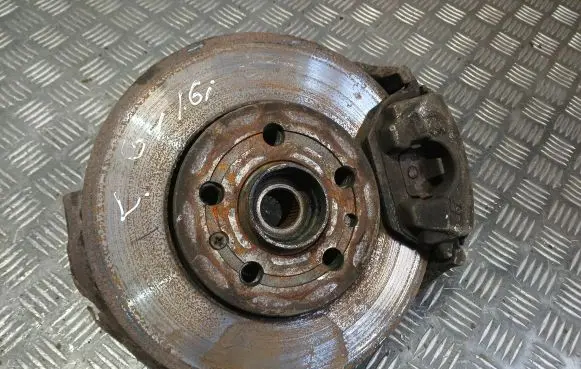 Volkswagen Golf IV Front wheel hub spindle knuckle