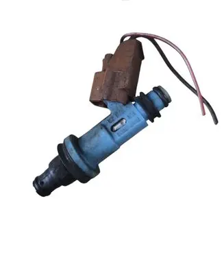 Lexus IS 200-300 Fuel injector 2325046090