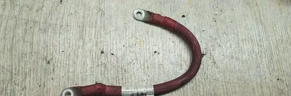Positive cable (battery)