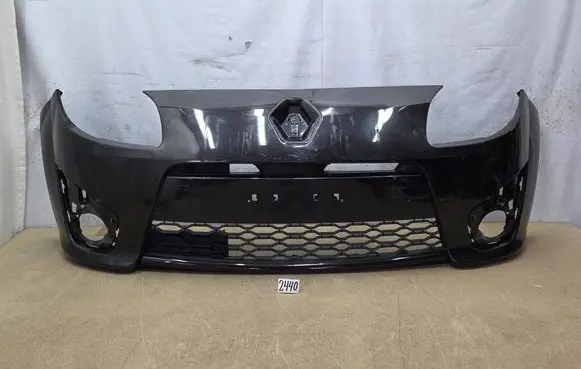 Renault Twingo II Front bumper 8200649327