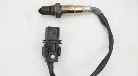 KIA Carens III Lambda probe sensor 393502A640