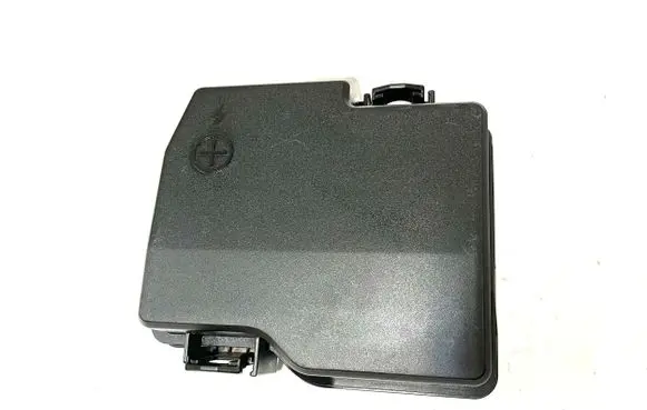 KIA Sportage Fuse box cover 91956R2010