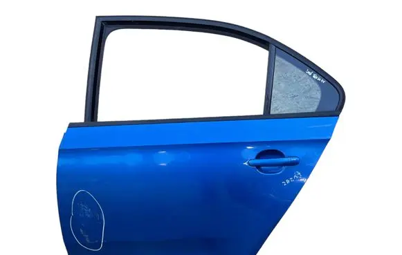 Seat Toledo IV (NH) Rear door 5JA833311