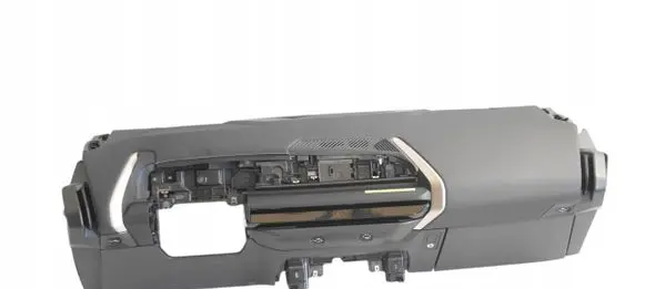BMW X3 E83 Dashboard X3G45DESKAKONSOLA