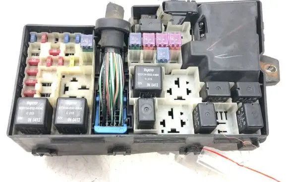 Mazda 3 I Fuse box set 3M5T-14A142-AB