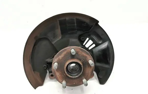 Front wheel hub