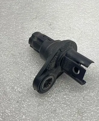 BMW X6 E71 Camshaft position sensor 7525014