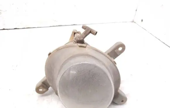 Volvo S60 Front fog light 8693336