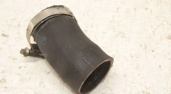Skoda Superb B6 (3T) Intercooler hose/pipe 1K0145828T