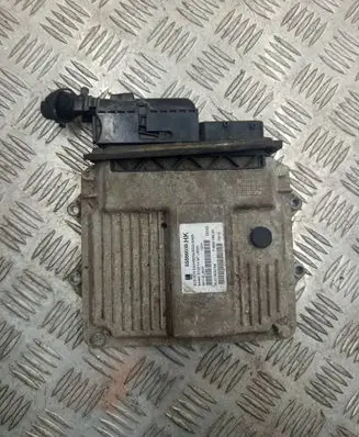 Opel Corsa D Engine control unit/module 7160018001 55566039 X4400Z13DT
